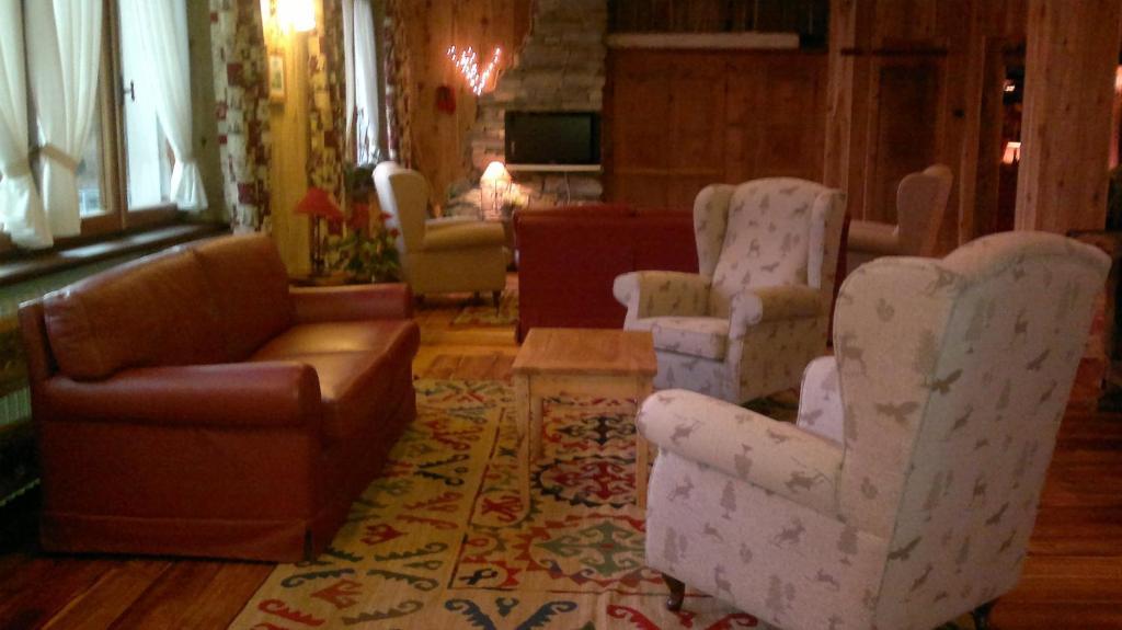 La Torretta Hotel Challand-Saint-Anselme Zewnętrze zdjęcie