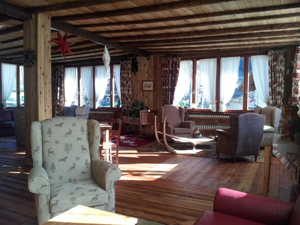 La Torretta Hotel Challand-Saint-Anselme Zewnętrze zdjęcie