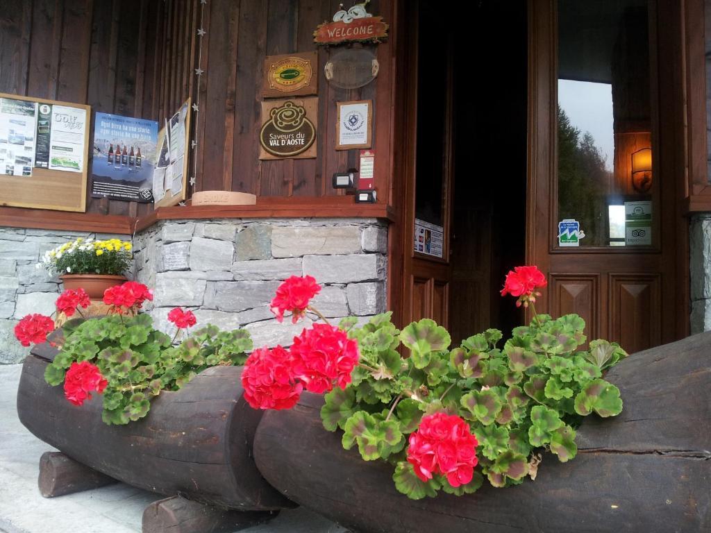 La Torretta Hotel Challand-Saint-Anselme Zewnętrze zdjęcie